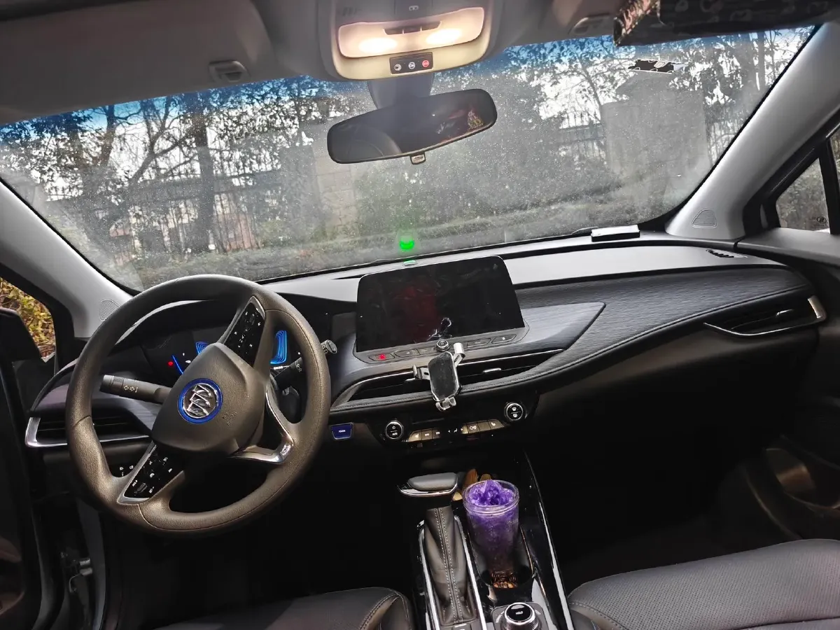 2022 Buick Velite 6 1.5L 102HP L4 E-CVT PHEV 9.5KWH,autocango,china used car exporter,china ev exporter,chinese used car exporter,chinese used ev exporter