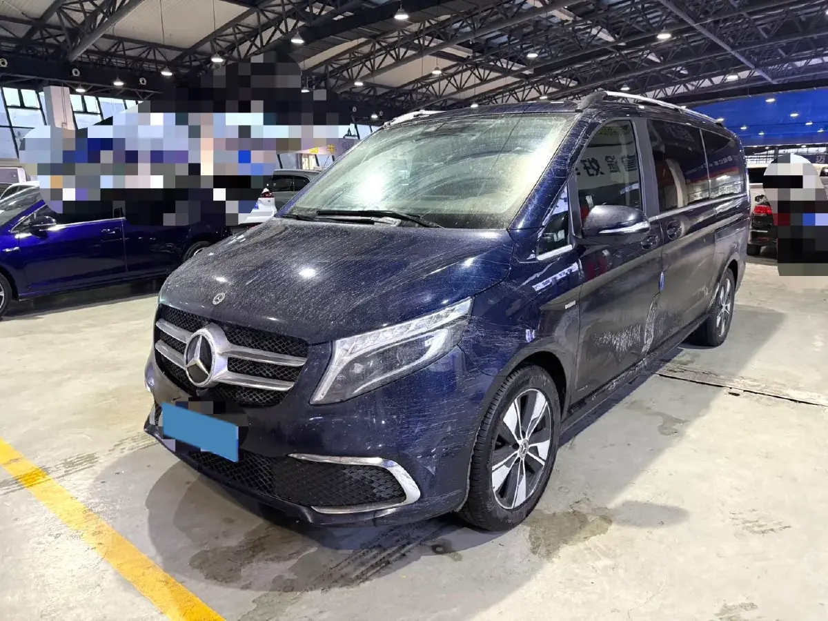 2021 Mercedes-Benz V Class 2.0T 211HP L4 9AT