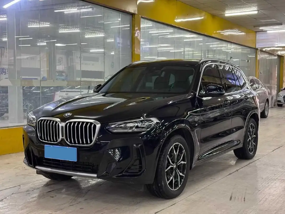 2022 BMW X3 2.0T 184HP L4 8AT