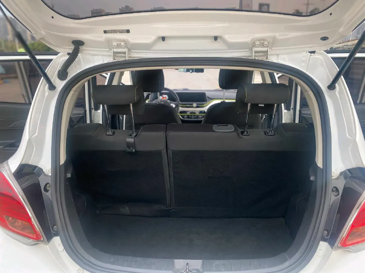 2020 ChangAn BenBen E-Star BEV 32.2KWH,autocango,china used car exporter,china ev exporter,chinese used car exporter,chinese used ev exporter