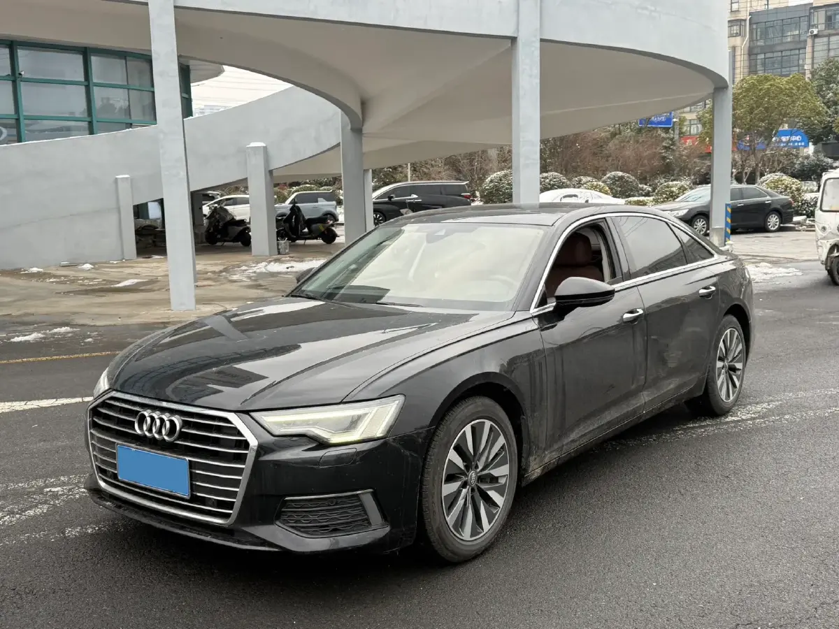 2021 Audi A6L 2.0T 224HP L4 7DCT