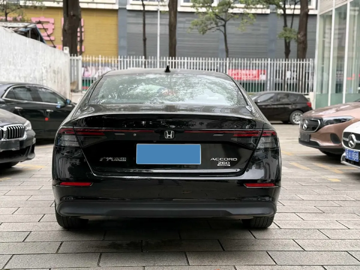 2023 Honda Accord 1.5T 192HP L4 CVT,autocango,china used car exporter,china ev exporter,chinese used car exporter,chinese used ev exporter