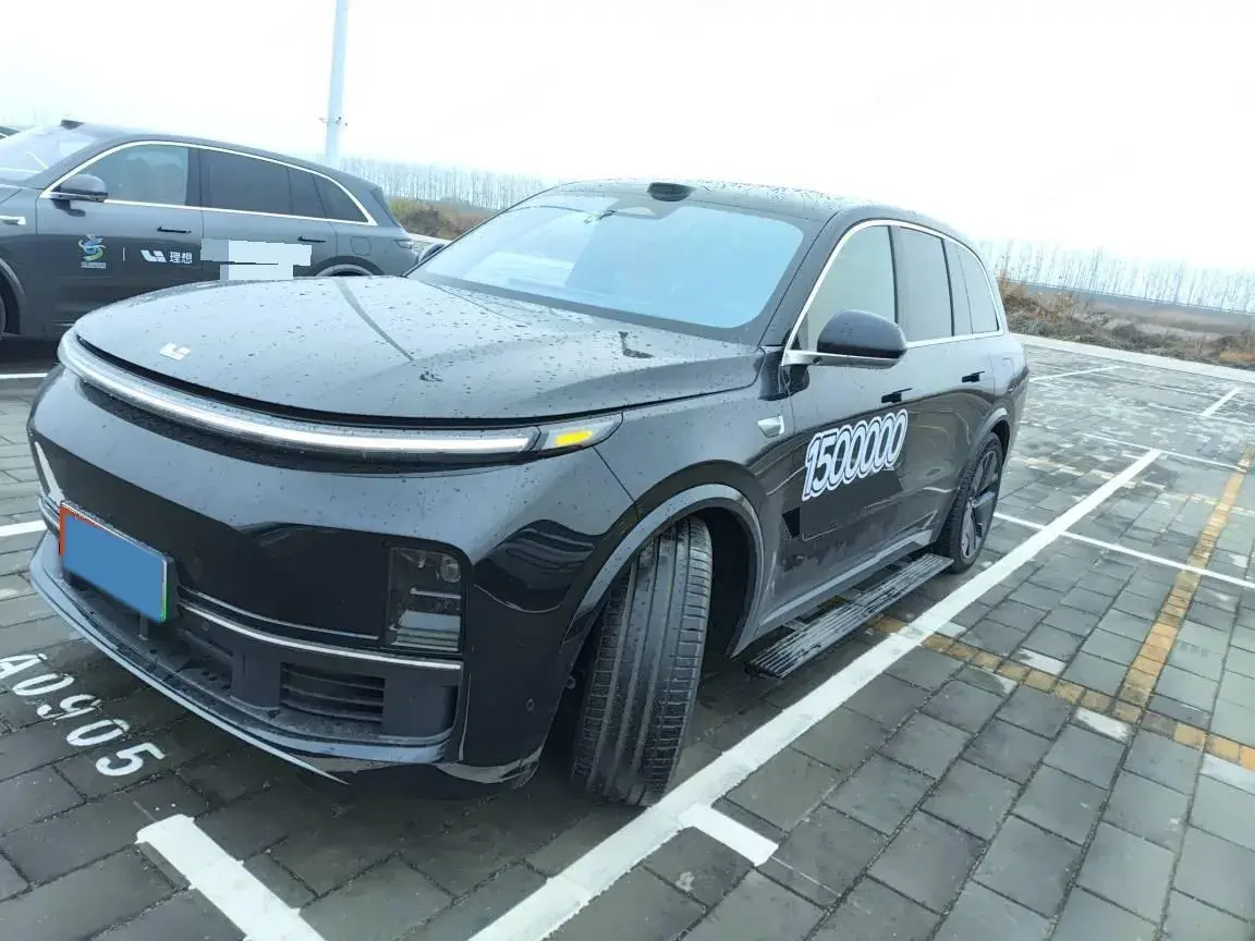 2025 Li L8 Range Extended 154HP REEV