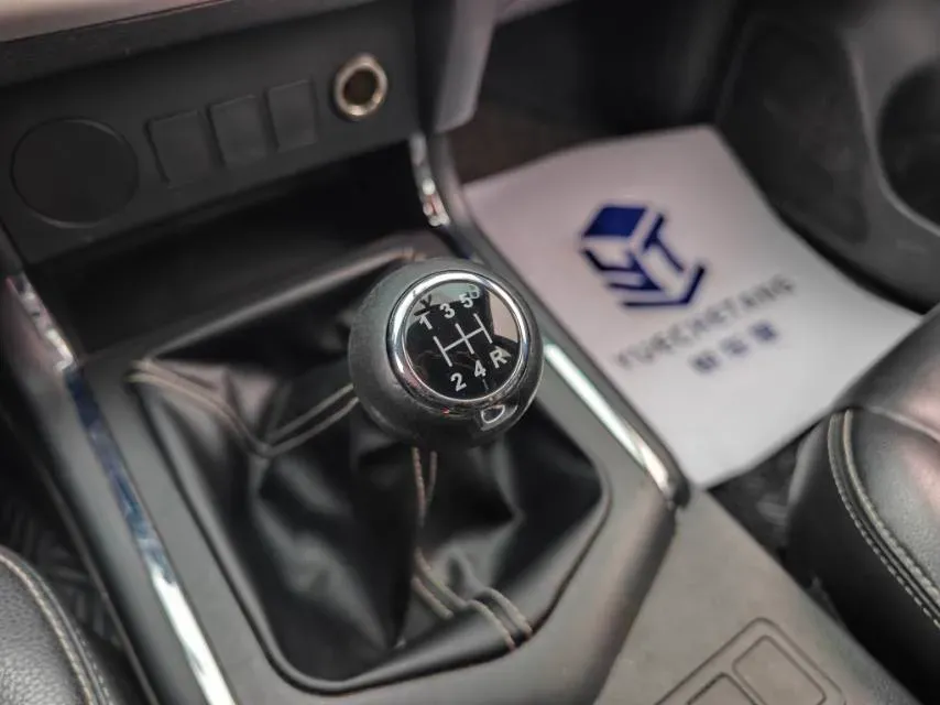 2020 Dongfeng RuiQi 6 2.4L 158HP L4 5MT,autocango,china used car exporter,china ev exporter,chinese used car exporter,chinese used ev exporter