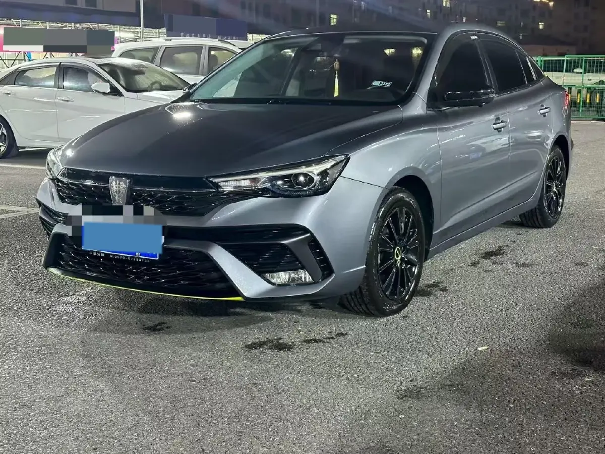 2021 Roewe i5 1.5L 120HP L4 CVT