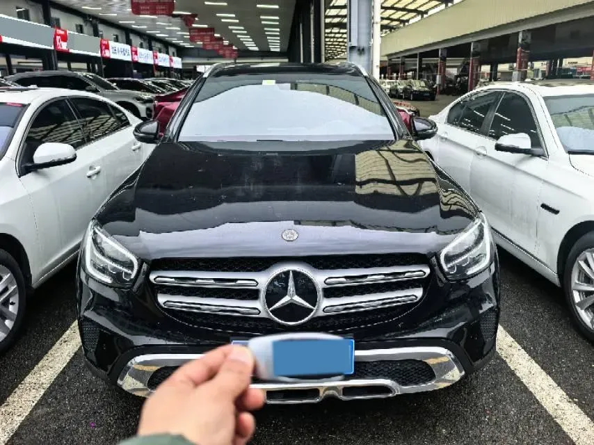 2021 Mercedes-Benz GLC Class 2.0T 197HP L4 9AT,autocango,china used car exporter,china ev exporter,chinese used car exporter,chinese used ev exporter