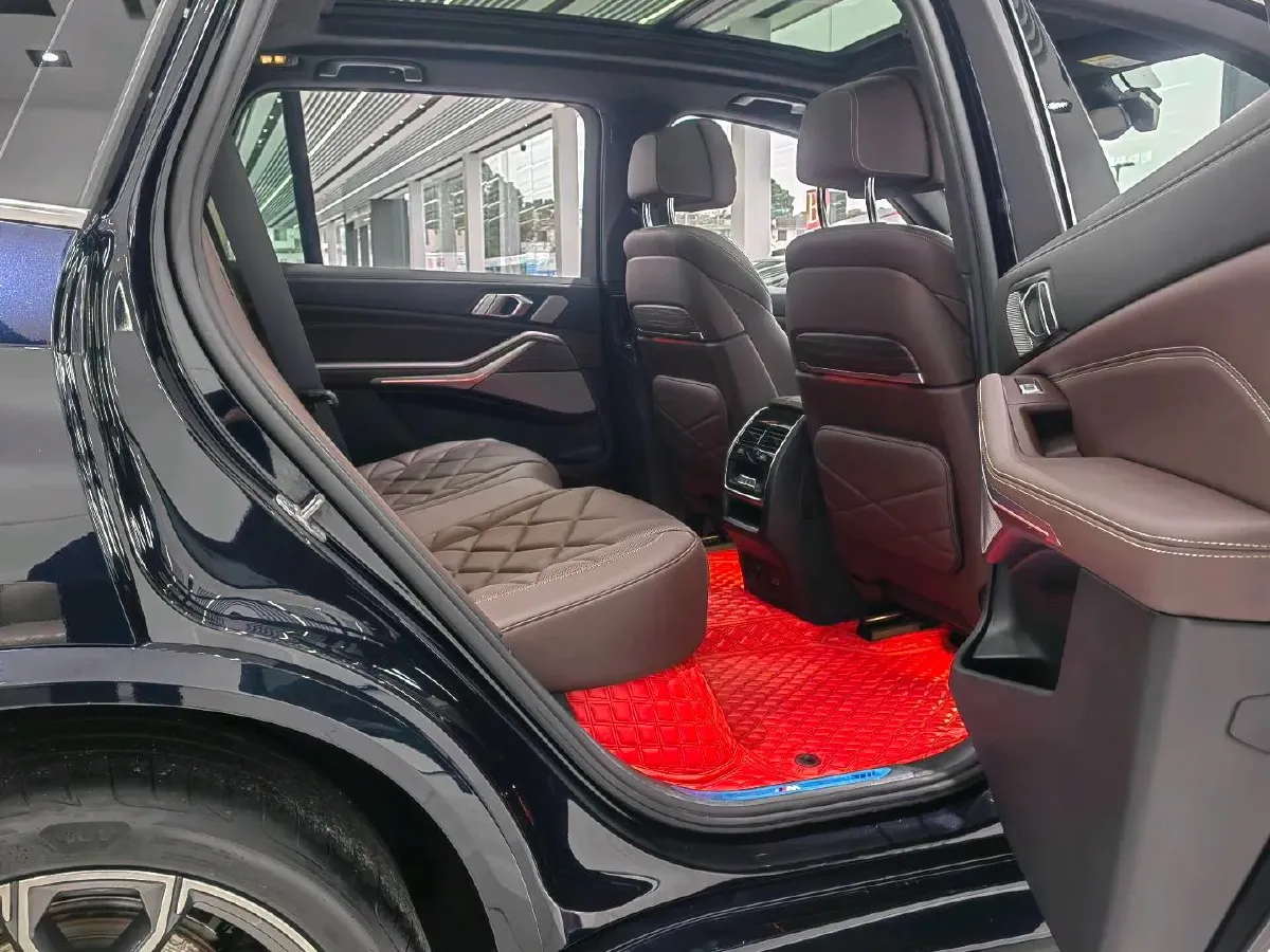 2022 BMW X5 3.0T 333HP L6 8AT,autocango,china used car exporter,china ev exporter,chinese used car exporter,chinese used ev exporter