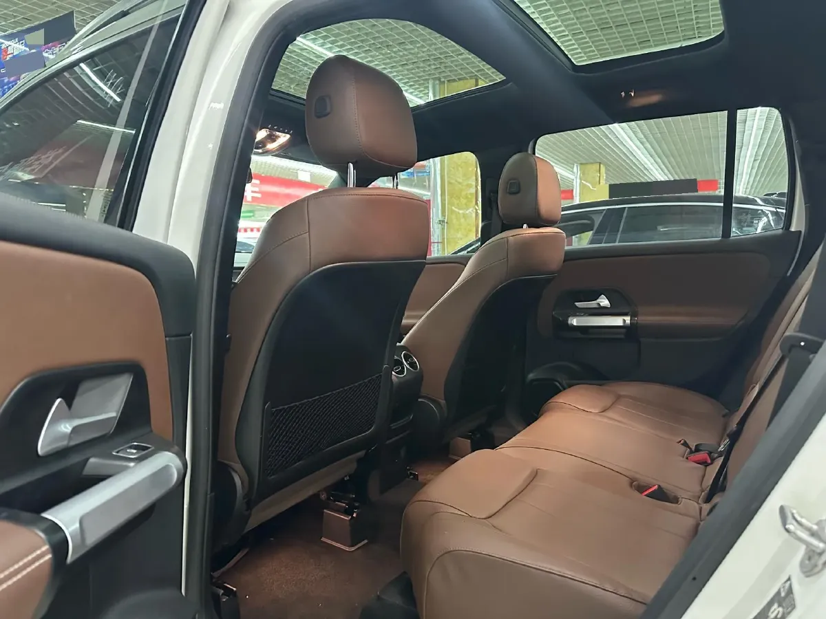 2023 Mercedes-Benz GLB Class 2.0T 190HP L4 8DCT,autocango,china used car exporter,china ev exporter,chinese used car exporter,chinese used ev exporter