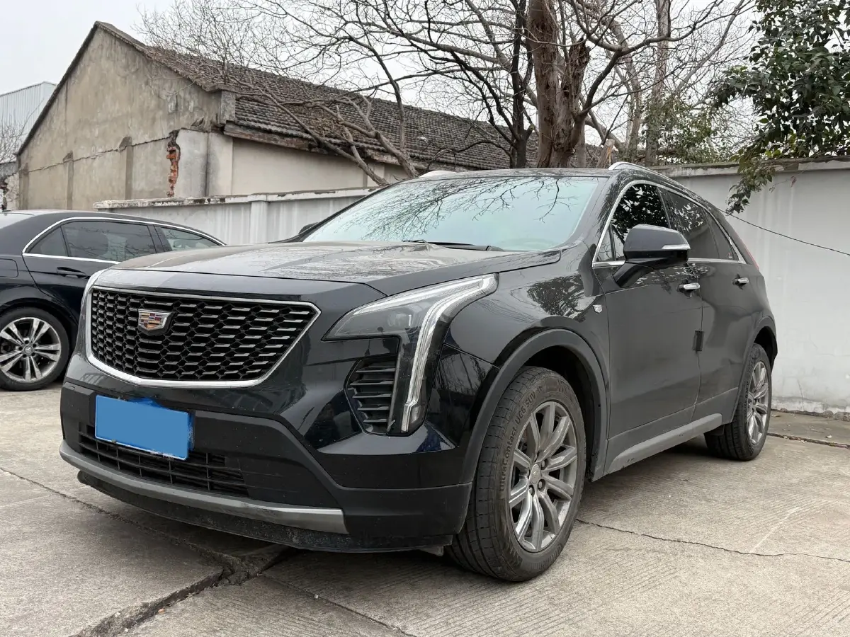 2022 Cadillac XT4 2.0T 237HP L4 9AT
