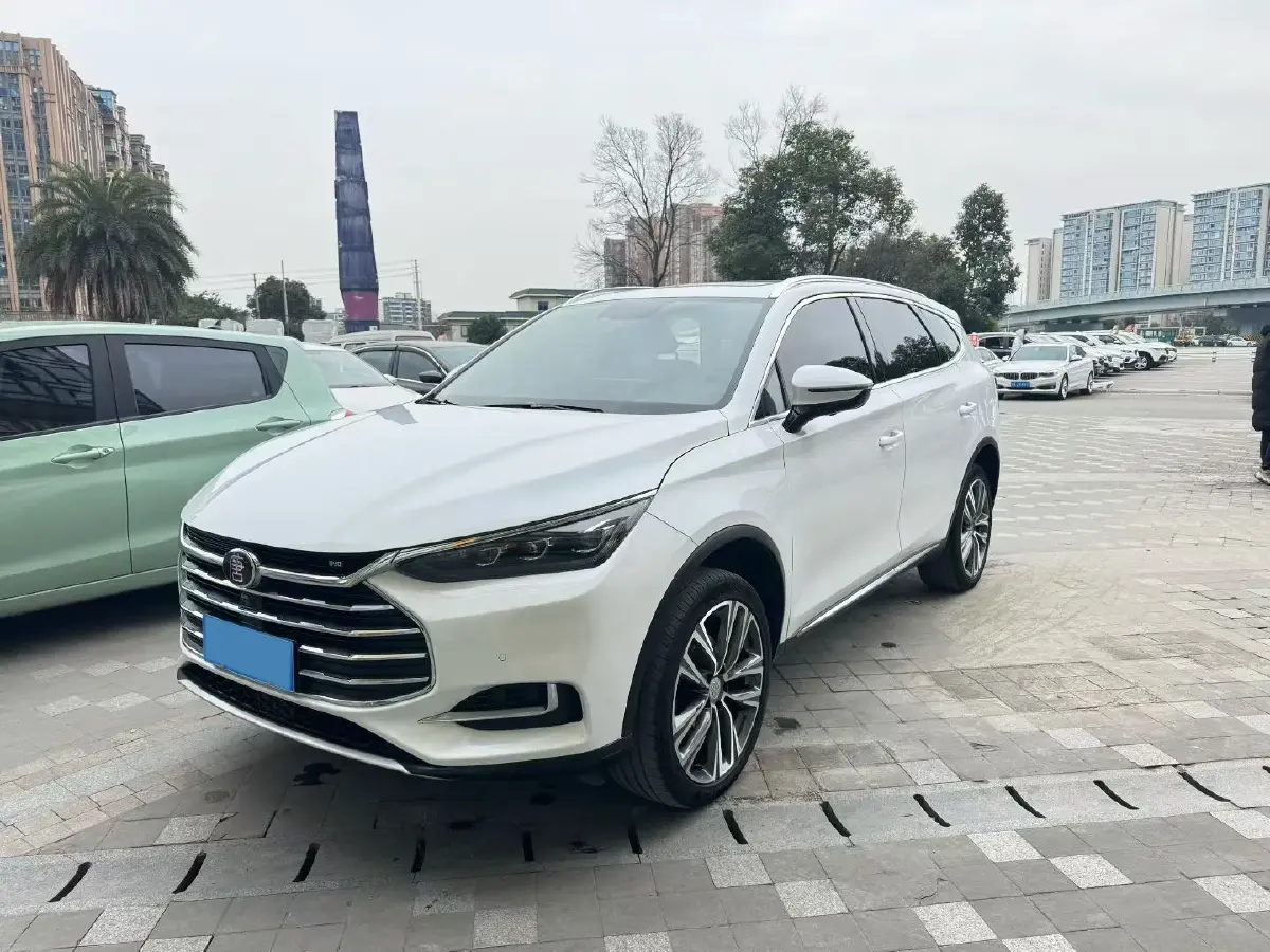 2019 BYD Tang 2.0T 192HP L4 6AT