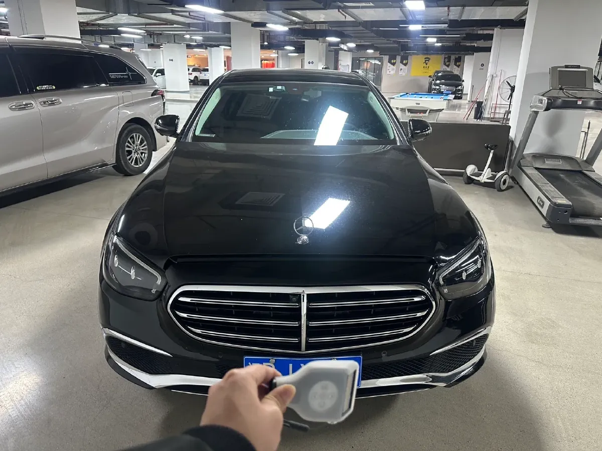 2023 Mercedes-Benz E Class 2.0T 258HP L4 9AT,autocango,china used car exporter,china ev exporter,chinese used car exporter,chinese used ev exporter