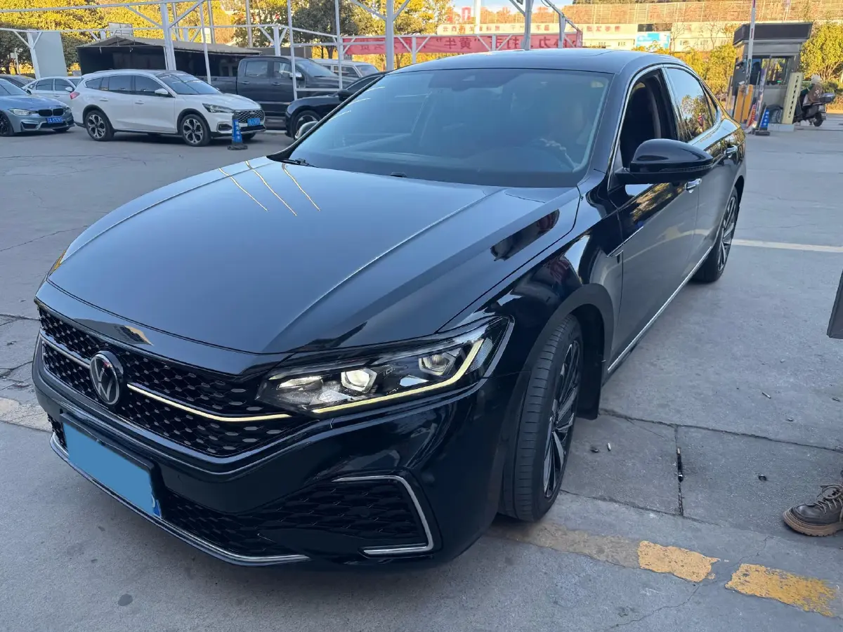 2022 Xpeng P7 BEV 60.2KWH