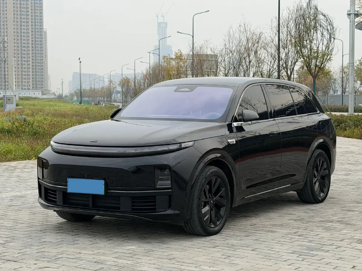 2023 Li L7 Range Extended 154HP REEV 40.9KWH