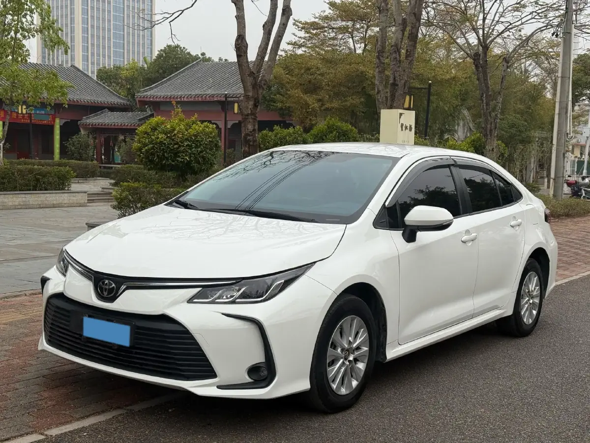 2022 Toyota Corolla 1.2T 116HP L4 CVT