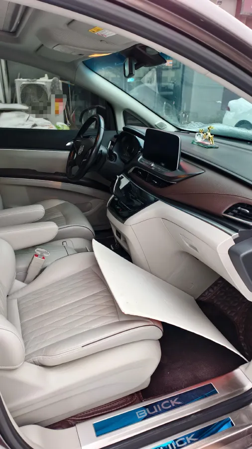 2021 Buick GL8 2.0T 237HP L4 9AT,autocango,china used car exporter,china ev exporter,chinese used car exporter,chinese used ev exporter