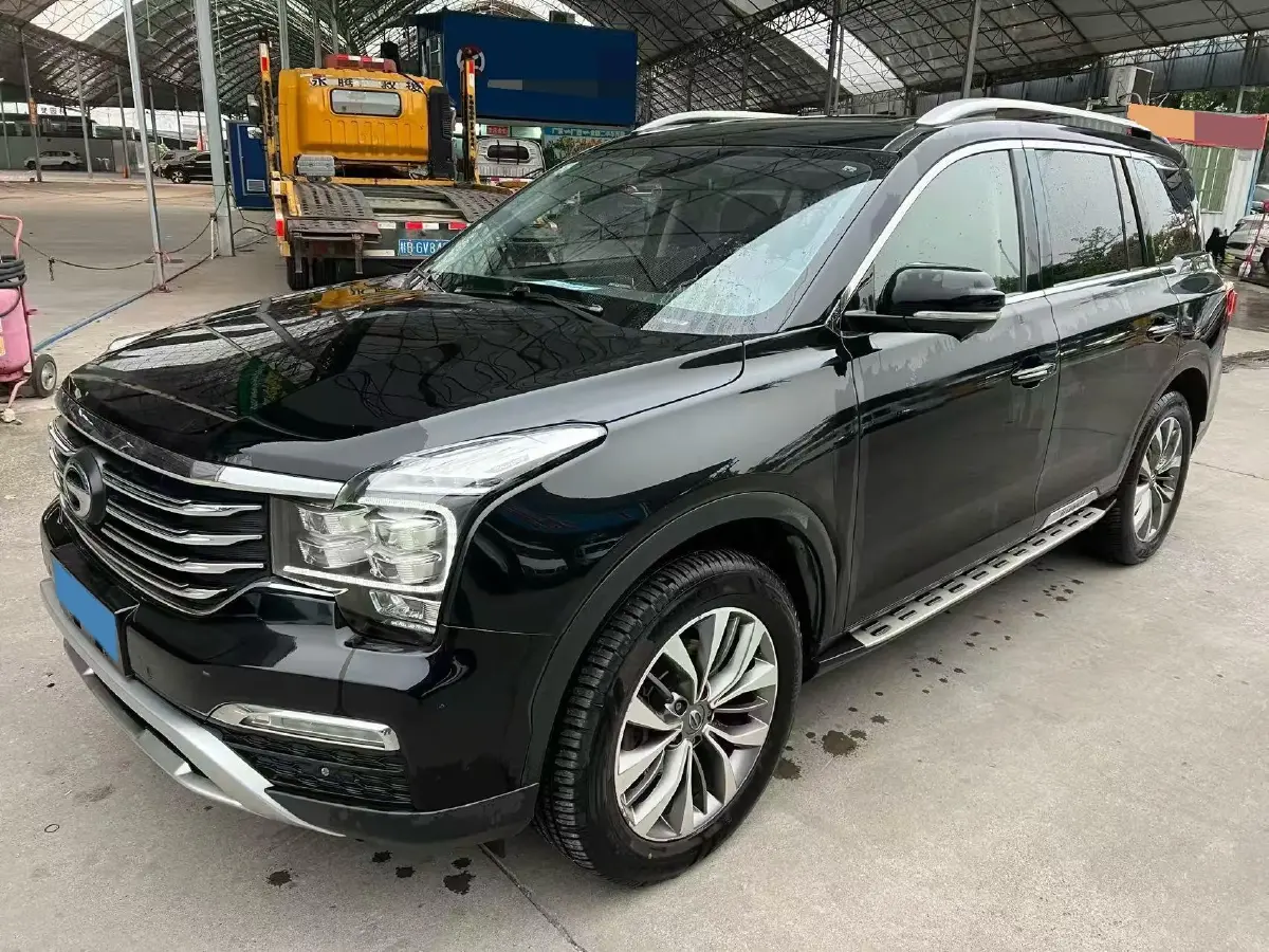 2017 GAC Trumpchi GS8 2.0T 201HP L4 6AT