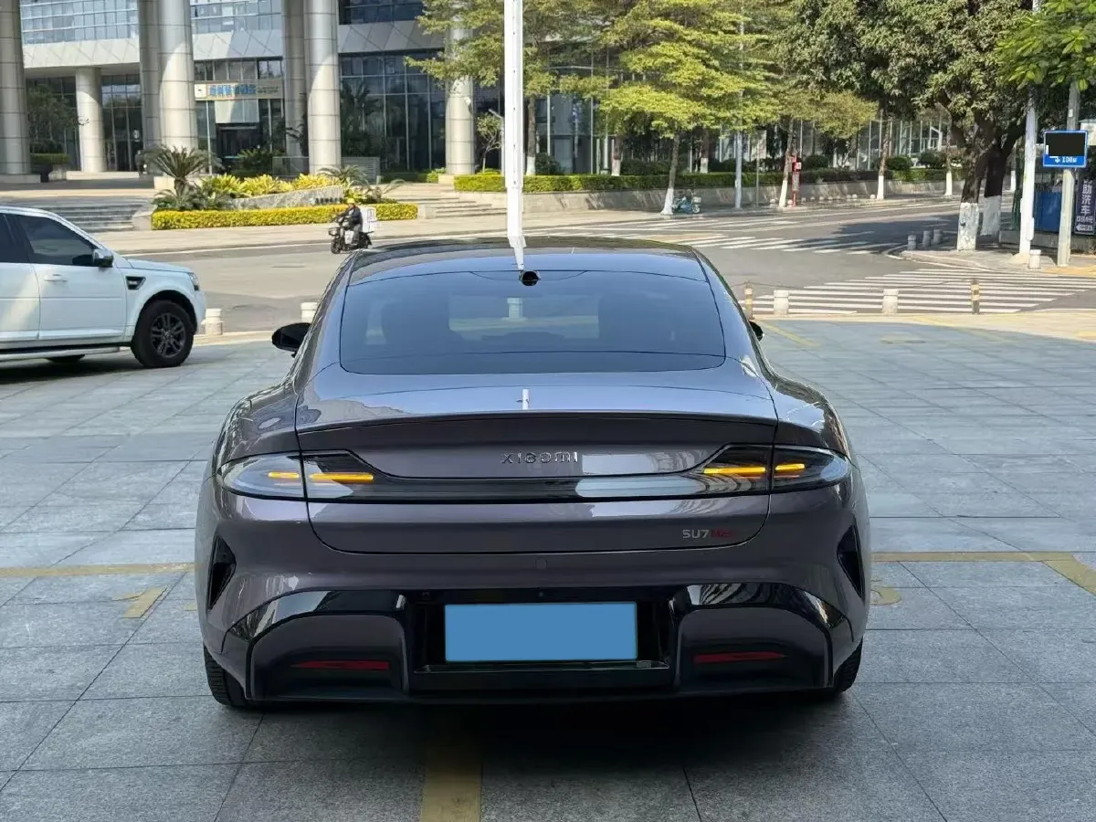 2024 Volvo S60 2.0T 197HP L4 7DCT,autocango,china used car exporter,china ev exporter,chinese used car exporter,chinese used ev exporter