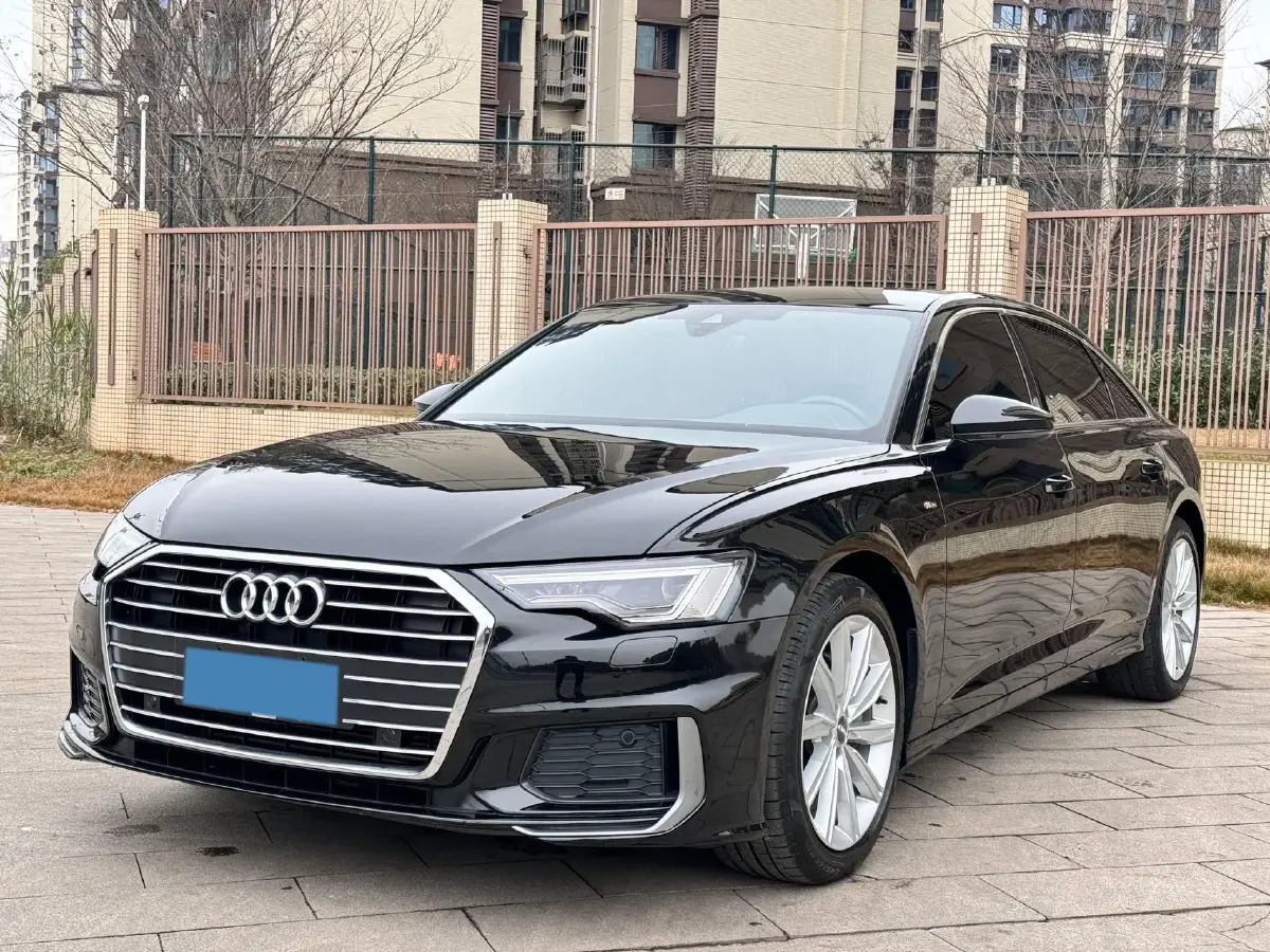 2021 Audi A6L 2.0T 224HP L4 7DCT