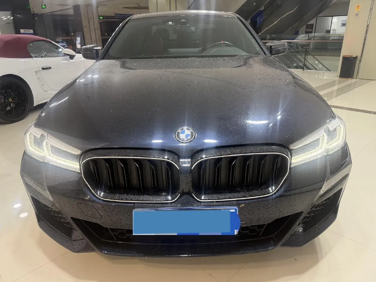 2021 BMW 5 Series 2.0T 184HP L4 8AT,autocango,china used car exporter,china ev exporter,chinese used car exporter,chinese used ev exporter