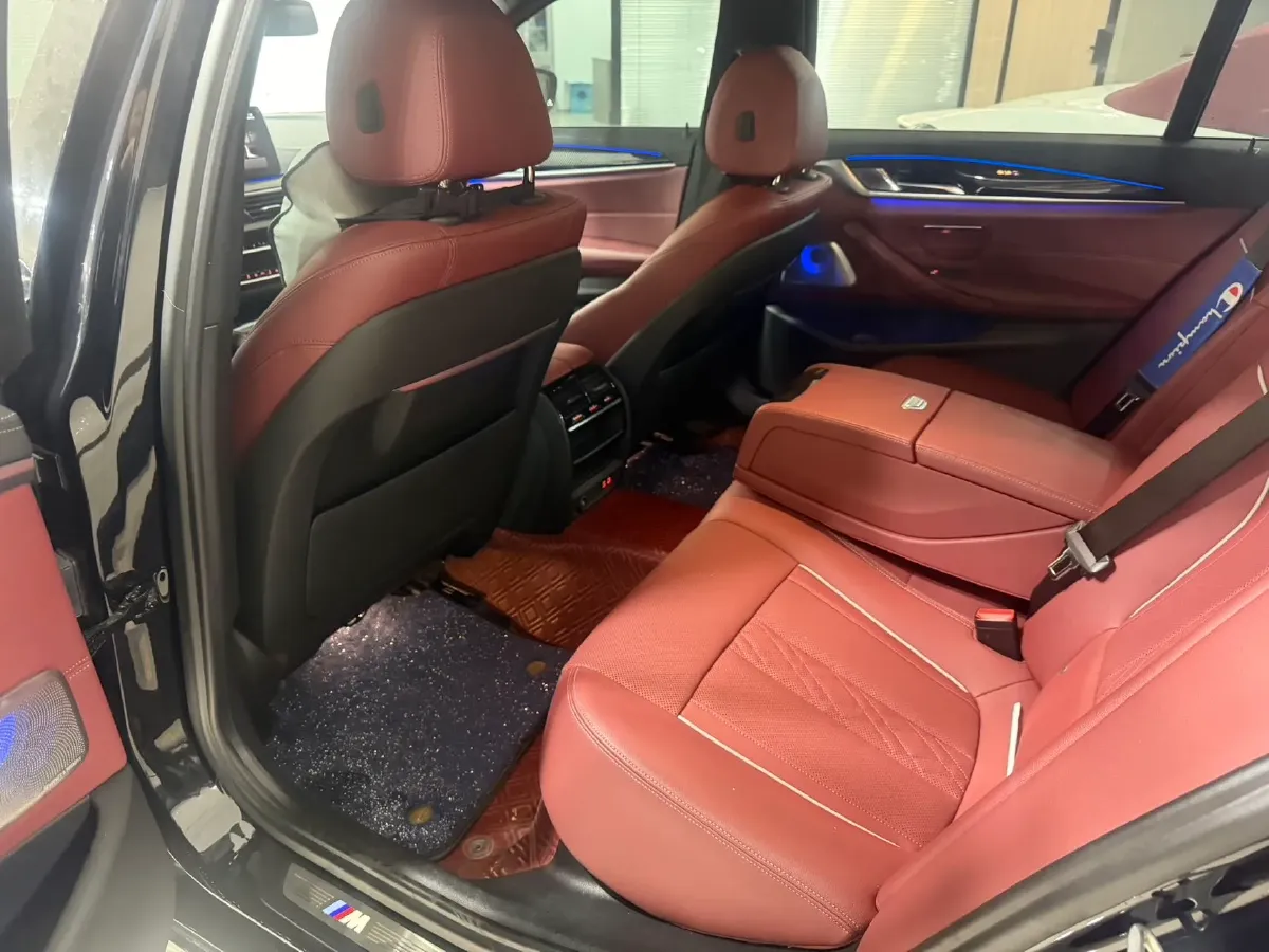 2021 BMW 5 Series 2.0T 184HP L4 8AT,autocango,china used car exporter,china ev exporter,chinese used car exporter,chinese used ev exporter