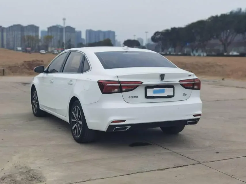 2017 Roewe i6 1.5T 169HP L4 7DCT,autocango,china used car exporter,china ev exporter,chinese used car exporter,chinese used ev exporter