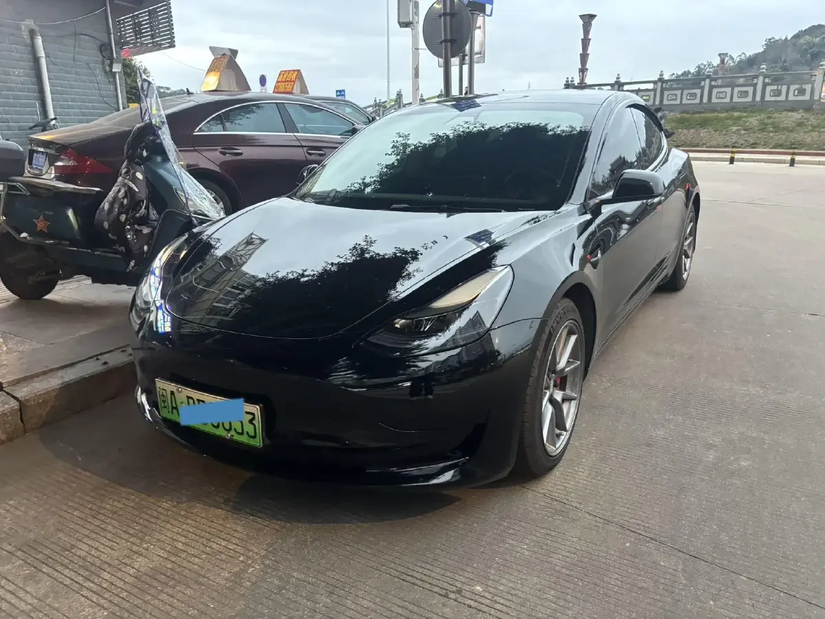 2021 Tesla Model 3 BEV 55KWH