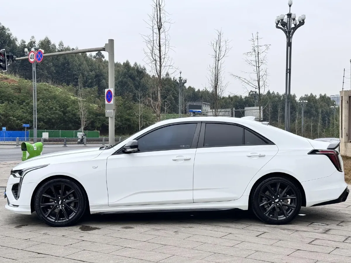 2020 Cadillac CT4 2.0T 237HP L4 8AT,autocango,china used car exporter,china ev exporter,chinese used car exporter,chinese used ev exporter