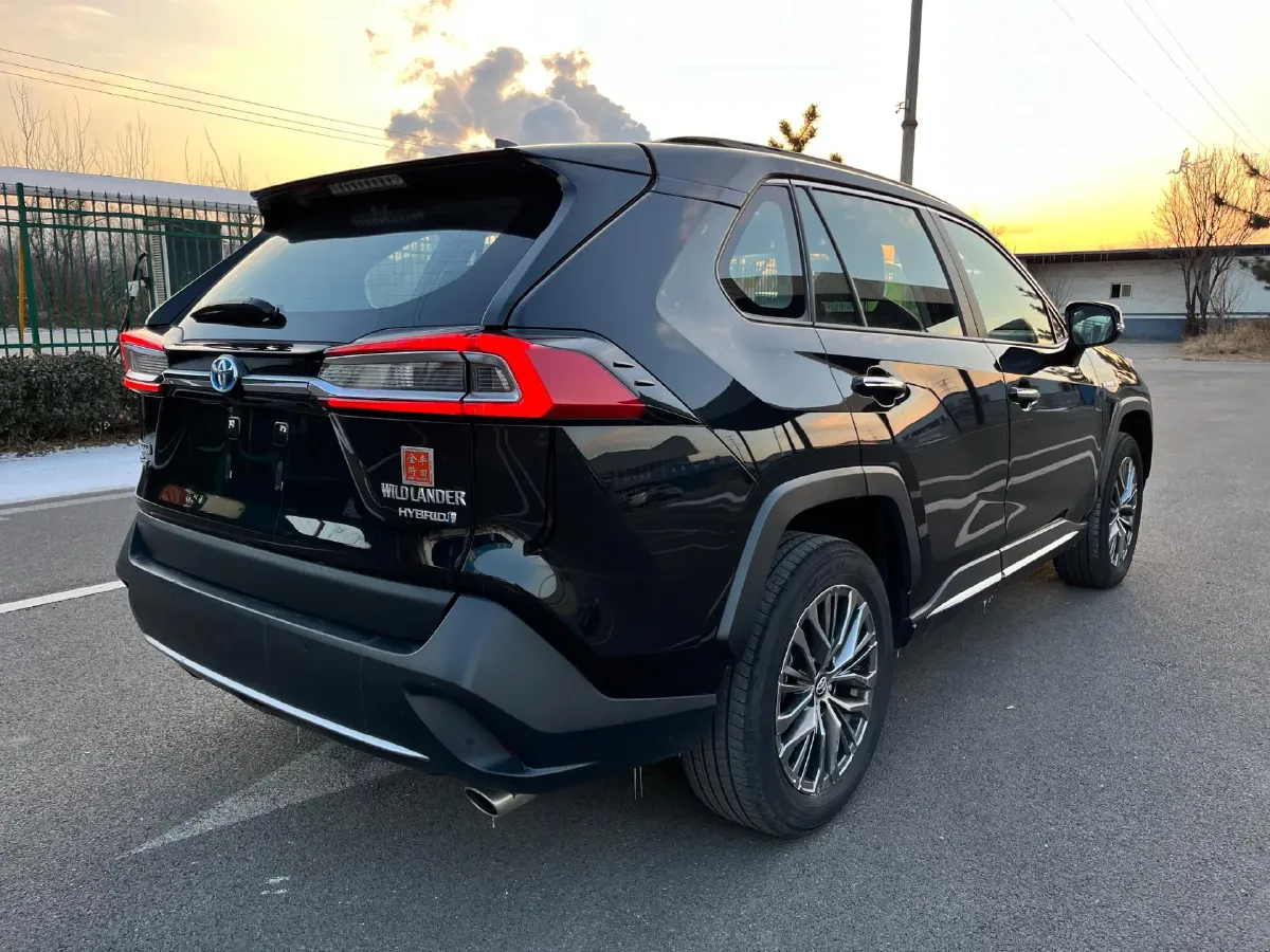 2023 Toyota Wildlander 2.5L 178HP L4 E-CVT Hybrid,autocango,china used car exporter,china ev exporter,chinese used car exporter,chinese used ev exporter