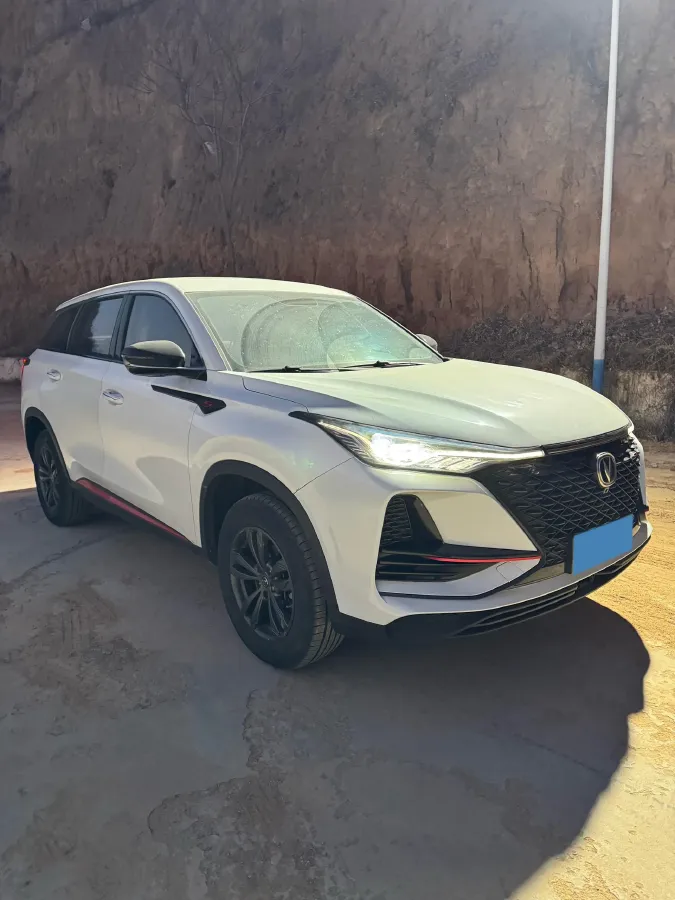 2020 ChangAn CS75 Plus 1.5T 178HP L4 6AT,autocango,china used car exporter,china ev exporter,chinese used car exporter,chinese used ev exporter