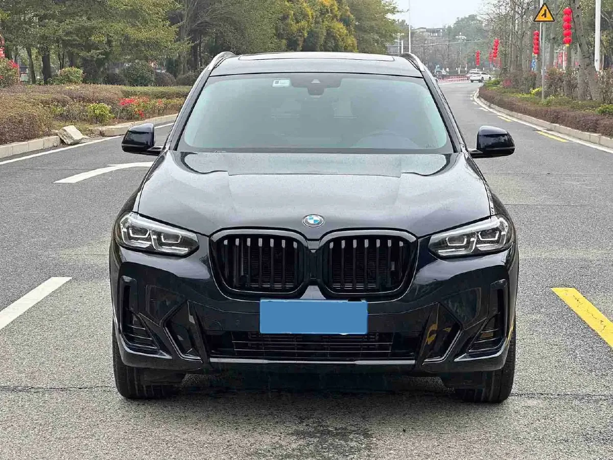 2022 BMW X3 2.0T 184HP L4 8AT,autocango,china used car exporter,china ev exporter,chinese used car exporter,chinese used ev exporter