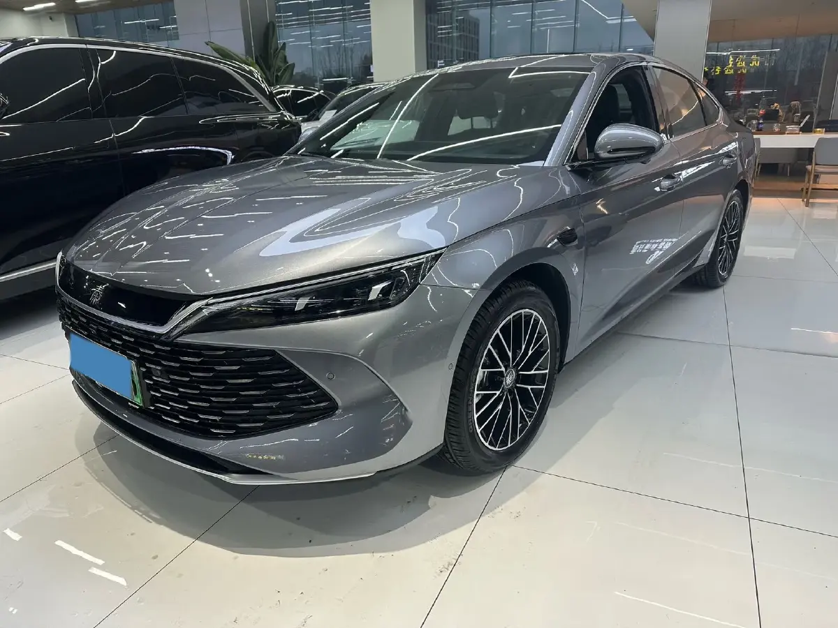 2025 BYD QinL 1.5L 101HP L4 E-CVT PHEV 15.87KWH