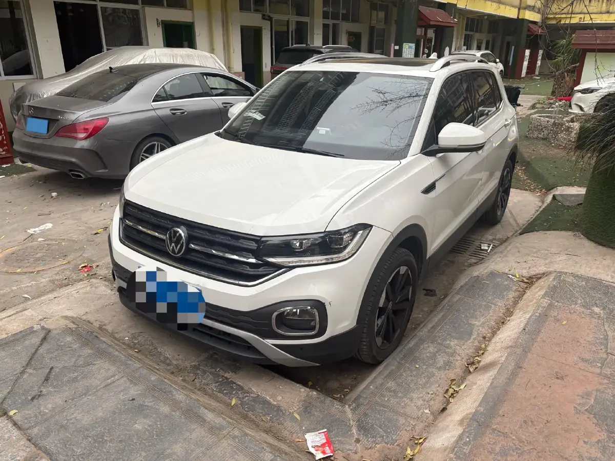 2021 Volkswagen Tacqua 1.5L 113HP L4 6AT