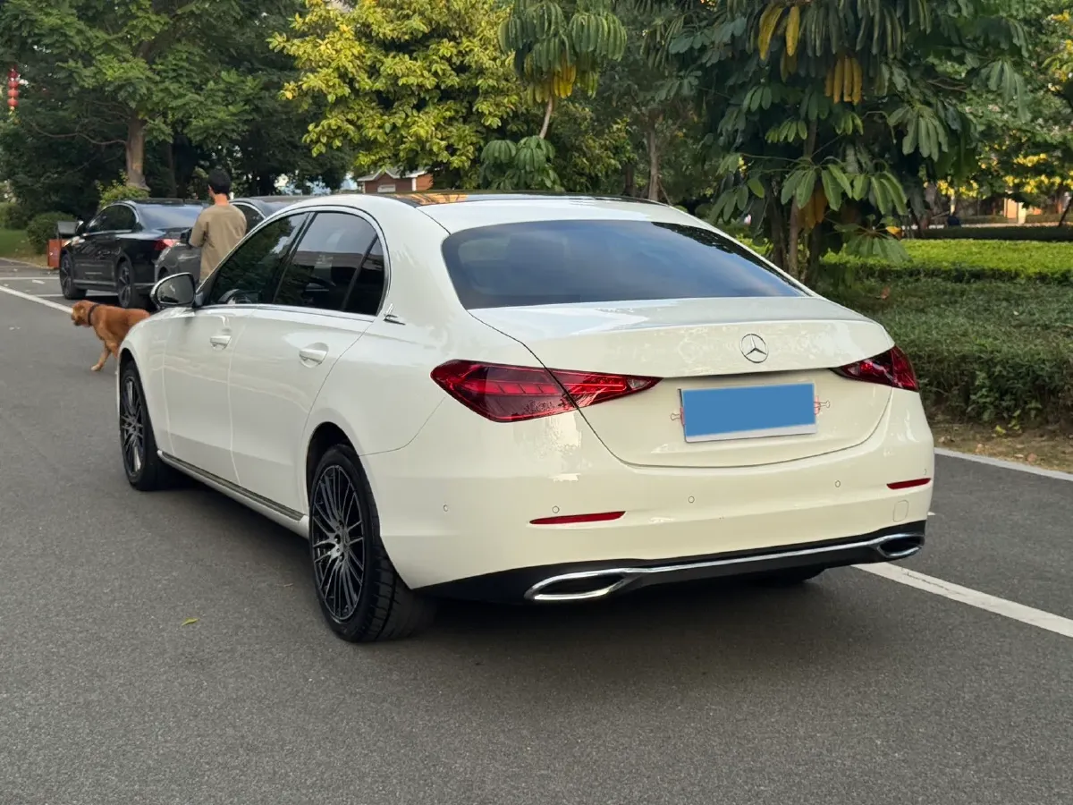 2022 Mercedes-Benz C Class 1.5T 204HP L4 9AT,autocango,china used car exporter,china ev exporter,chinese used car exporter,chinese used ev exporter
