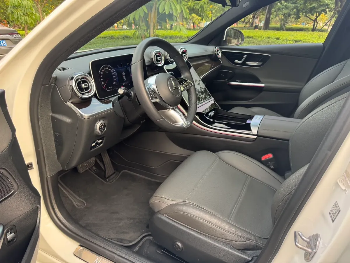 2022 Mercedes-Benz C Class 1.5T 204HP L4 9AT,autocango,china used car exporter,china ev exporter,chinese used car exporter,chinese used ev exporter