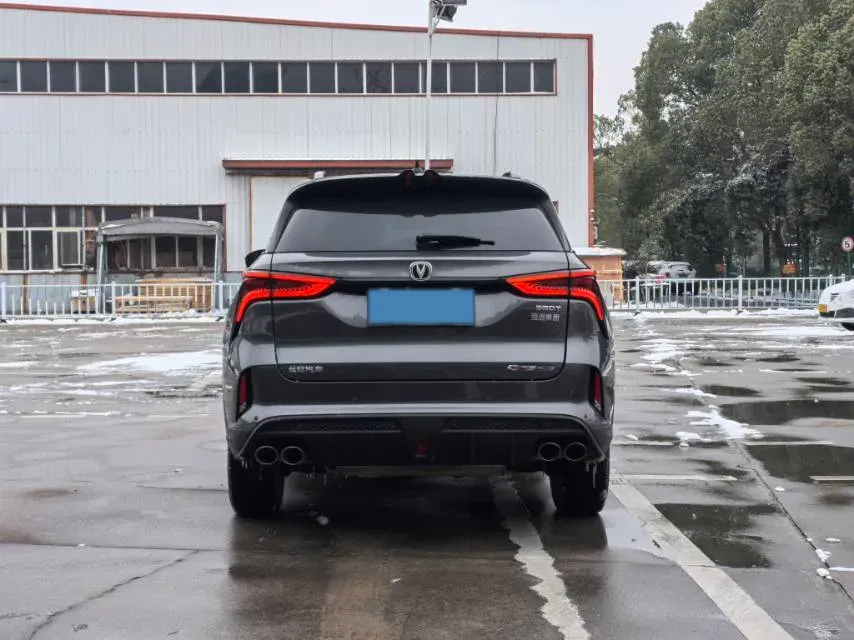 2022 ChangAn CS75 Plus 2.0T 233HP L4 8AT,autocango,china used car exporter,china ev exporter,chinese used car exporter,chinese used ev exporter