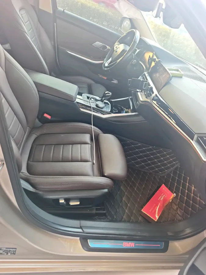 2020 BMW 3 Series 2.0T 184HP L4 8AT,autocango,china used car exporter,china ev exporter,chinese used car exporter,chinese used ev exporter