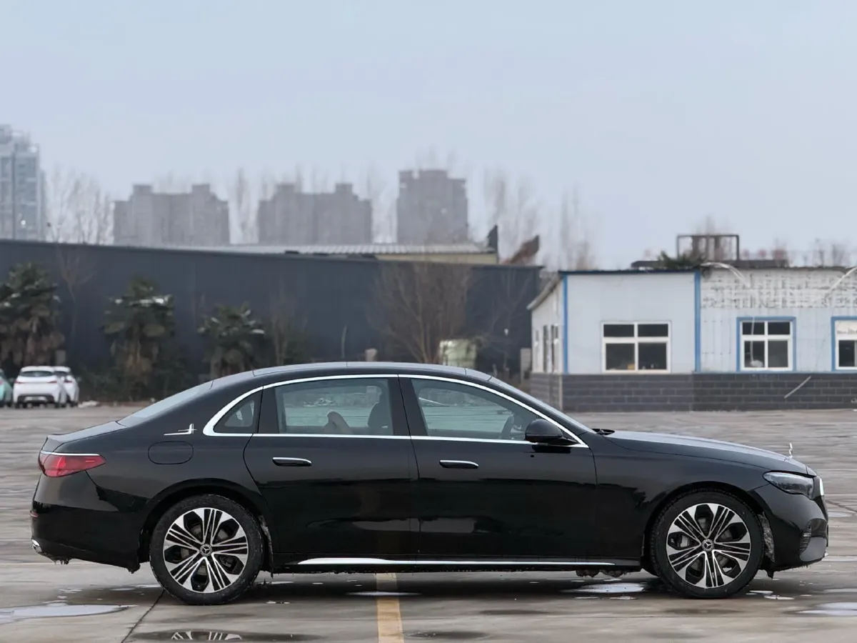 2025 Mercedes-Benz E Class 2.0T 258HP L4 9AT,autocango,china used car exporter,china ev exporter,chinese used car exporter,chinese used ev exporter