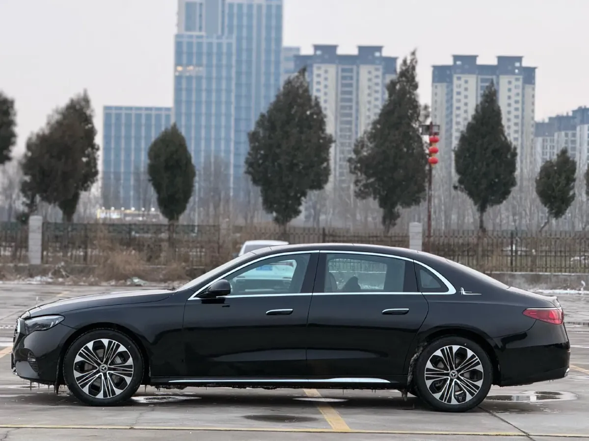 2025 Mercedes-Benz E Class 2.0T 258HP L4 9AT,autocango,china used car exporter,china ev exporter,chinese used car exporter,chinese used ev exporter