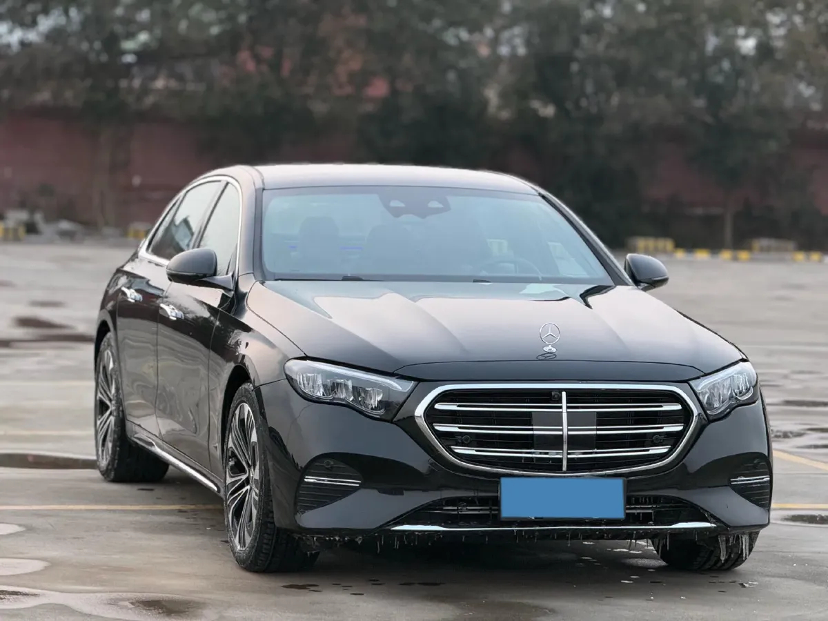 2025 Mercedes-Benz E Class 2.0T 258HP L4 9AT,autocango,china used car exporter,china ev exporter,chinese used car exporter,chinese used ev exporter