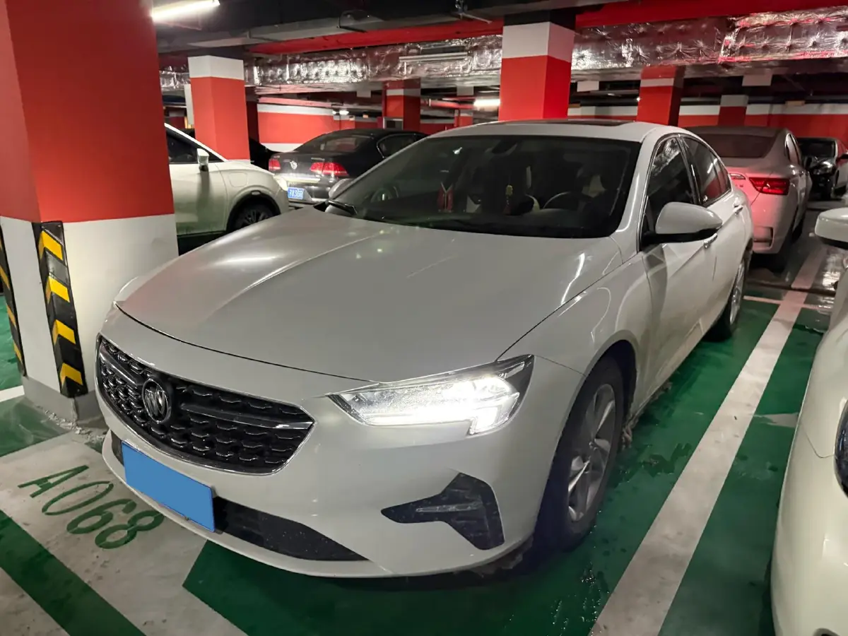 2020 Buick Regal 1.5T 169HP L4 9AT