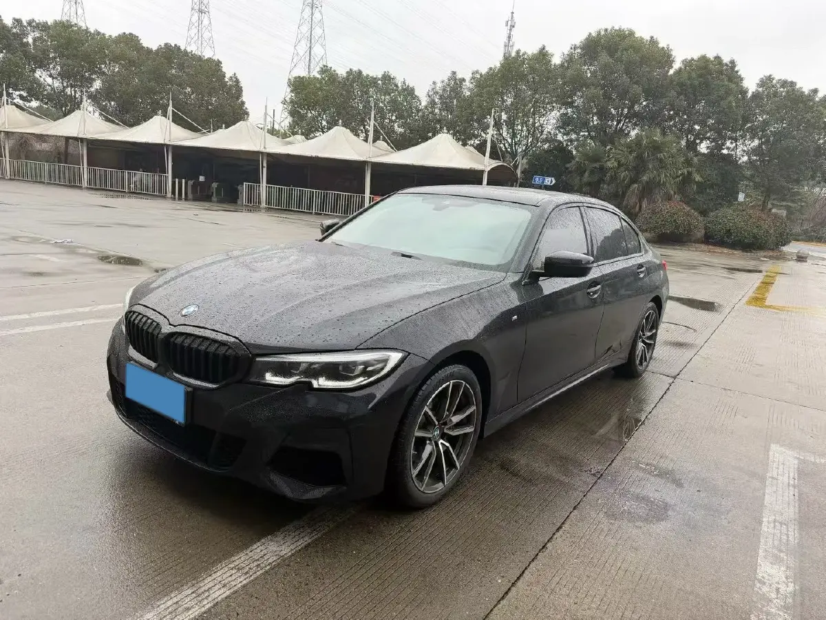 2022 BMW 3 Series 2.0T 184HP L4 8AT