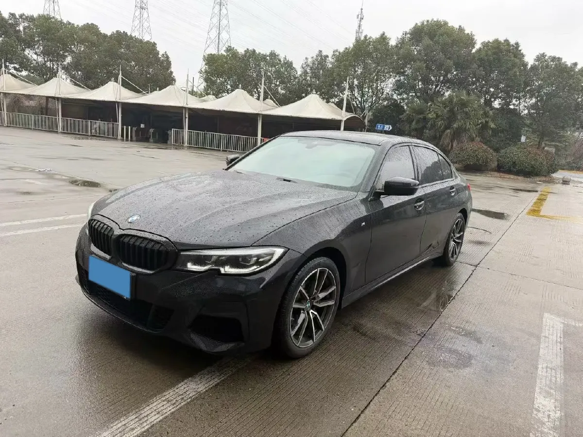 2022 BMW 3 Series 2.0T 184HP L4 8AT,autocango,china used car exporter,china ev exporter,chinese used car exporter,chinese used ev exporter