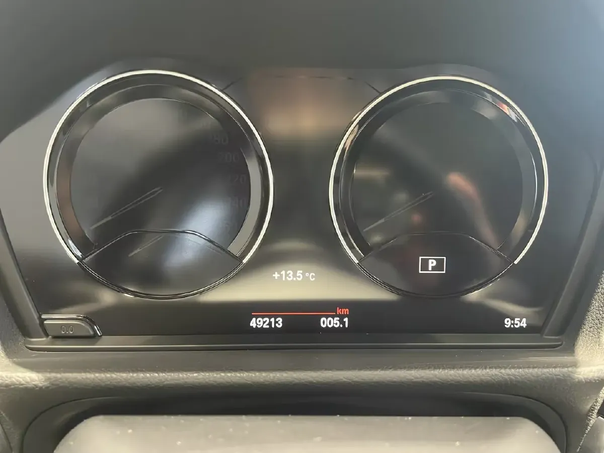 2022 BMW 1 Series 1.5T 140HP L3 7DCT,autocango,china used car exporter,china ev exporter,chinese used car exporter,chinese used ev exporter