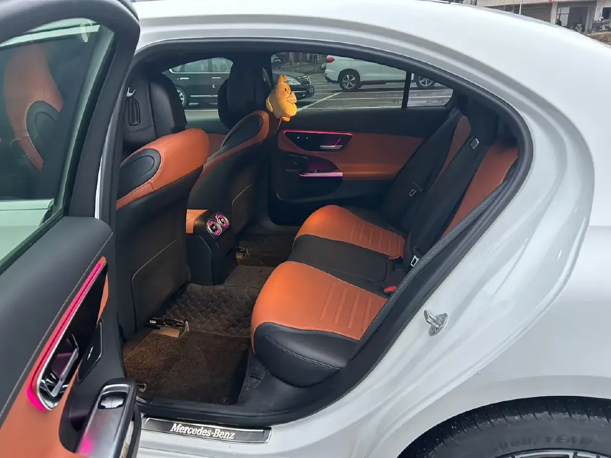 2023 Mercedes-Benz C Class 1.5T 204HP L4 9AT,autocango,china used car exporter,china ev exporter,chinese used car exporter,chinese used ev exporter