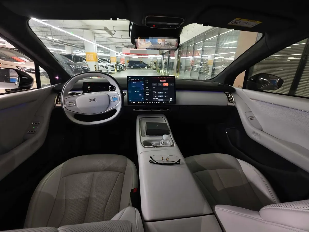 2024 Xpeng P7+ BEV 60.7KWH,autocango,china used car exporter,china ev exporter,chinese used car exporter,chinese used ev exporter