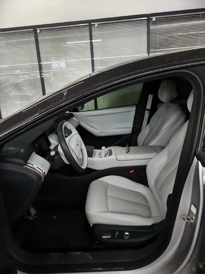 2024 Xpeng P7+ BEV 60.7KWH,autocango,china used car exporter,china ev exporter,chinese used car exporter,chinese used ev exporter