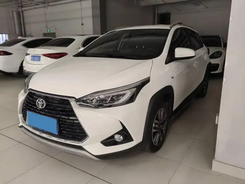 2022 Toyota Yaris L 1.5L 112HP L4 CVT