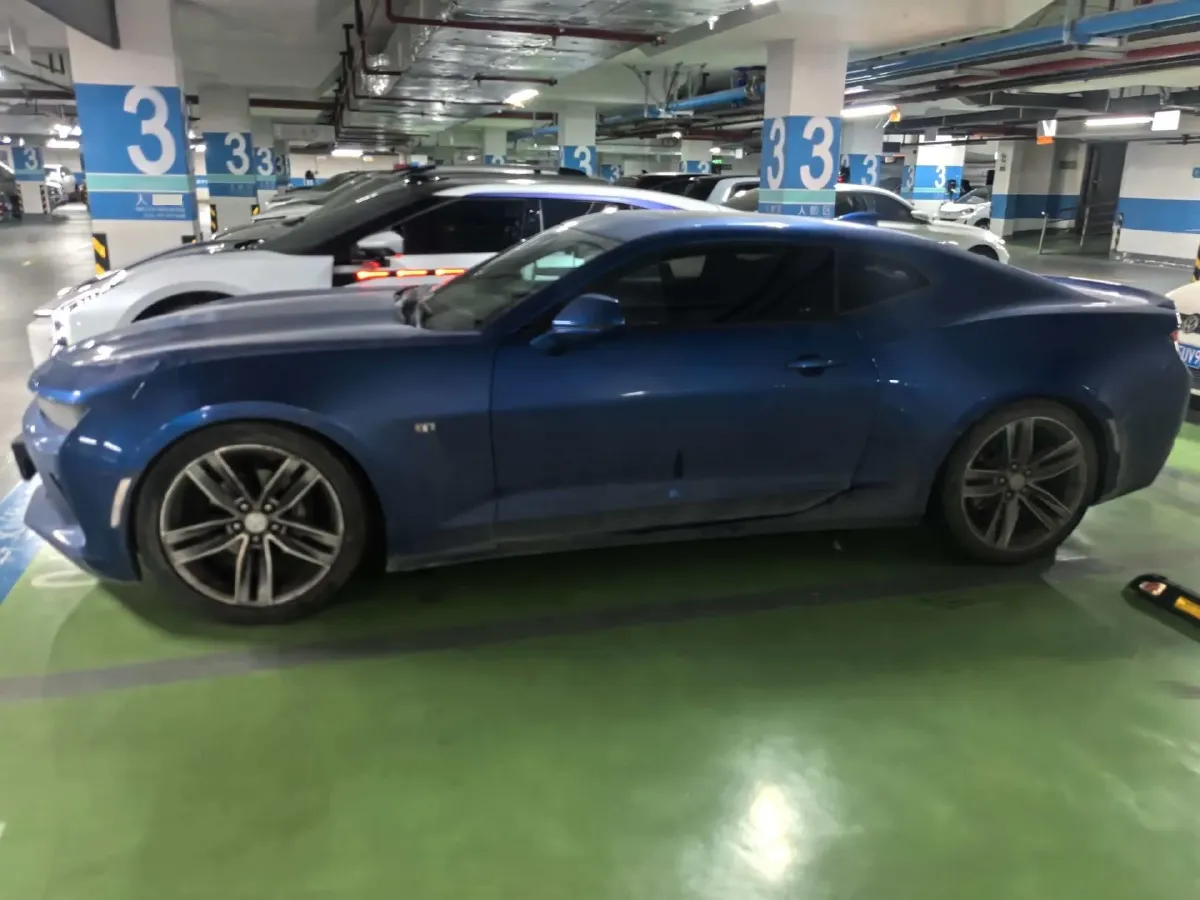 2017 Chevrolet Camaro 2.0T 275HP L4 8AT,autocango,china used car exporter,china ev exporter,chinese used car exporter,chinese used ev exporter