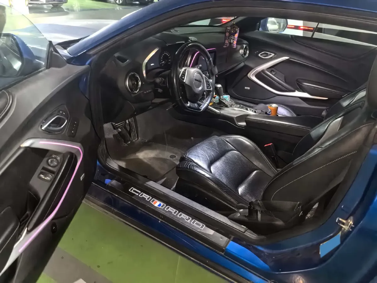 2017 Chevrolet Camaro 2.0T 275HP L4 8AT,autocango,china used car exporter,china ev exporter,chinese used car exporter,chinese used ev exporter
