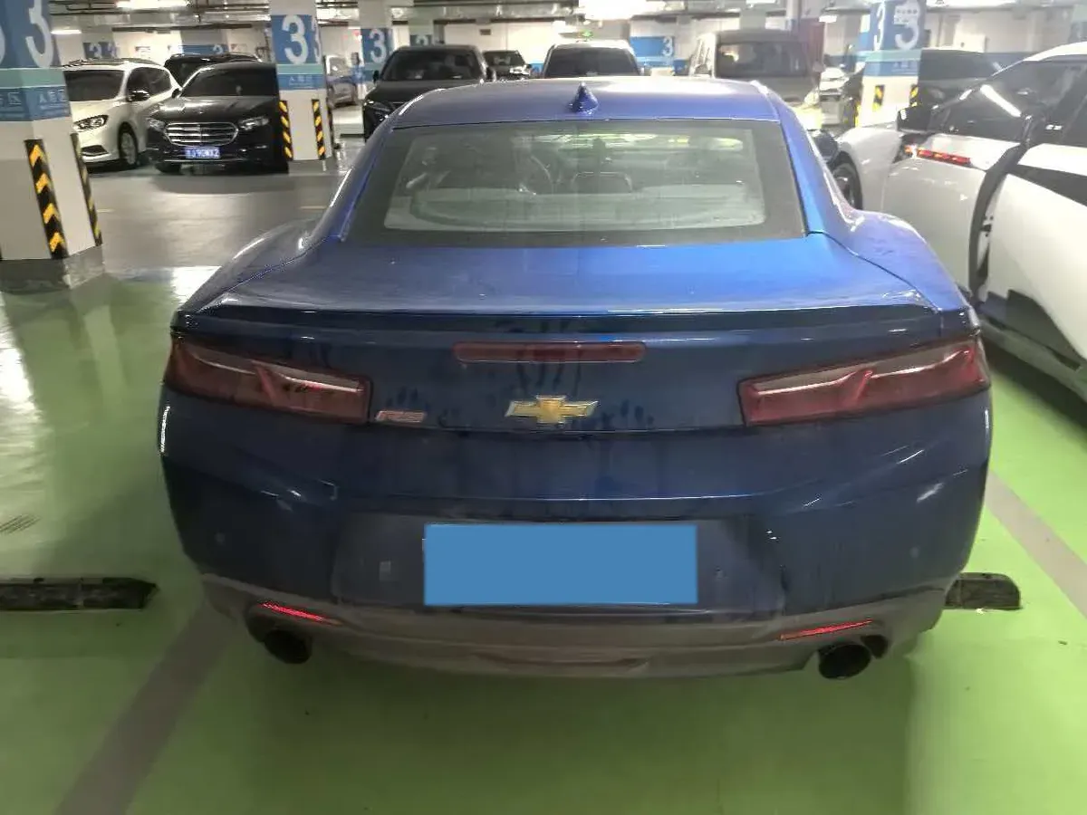 2017 Chevrolet Camaro 2.0T 275HP L4 8AT,autocango,china used car exporter,china ev exporter,chinese used car exporter,chinese used ev exporter